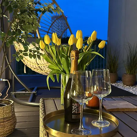 Mozarta Sky Terrace Vip 2-Bed Apartament Krakow Exterior photo